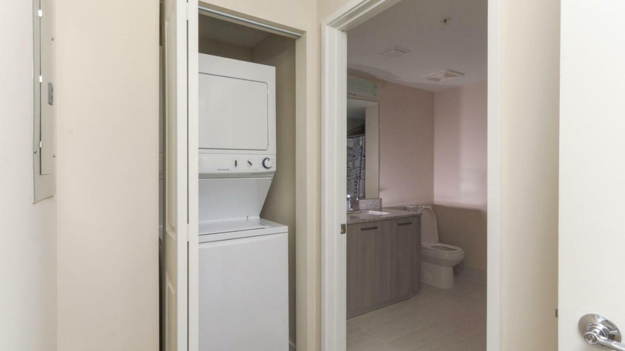 Pelicanstay In Coconut Grove Miami Coral Gables Exterior photo